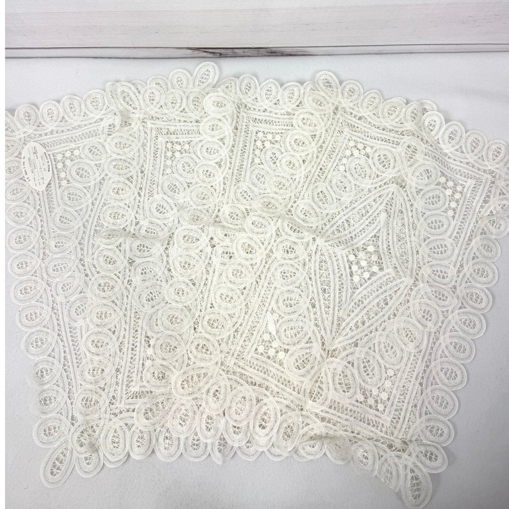 B M Jabara‎ & Sons Inc Lace Doily Table Placemats Set of 4 Vintage